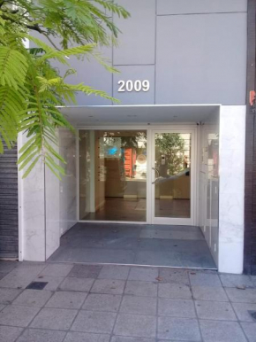 Departamento monoambiente zona Shopping Los Gallegos
